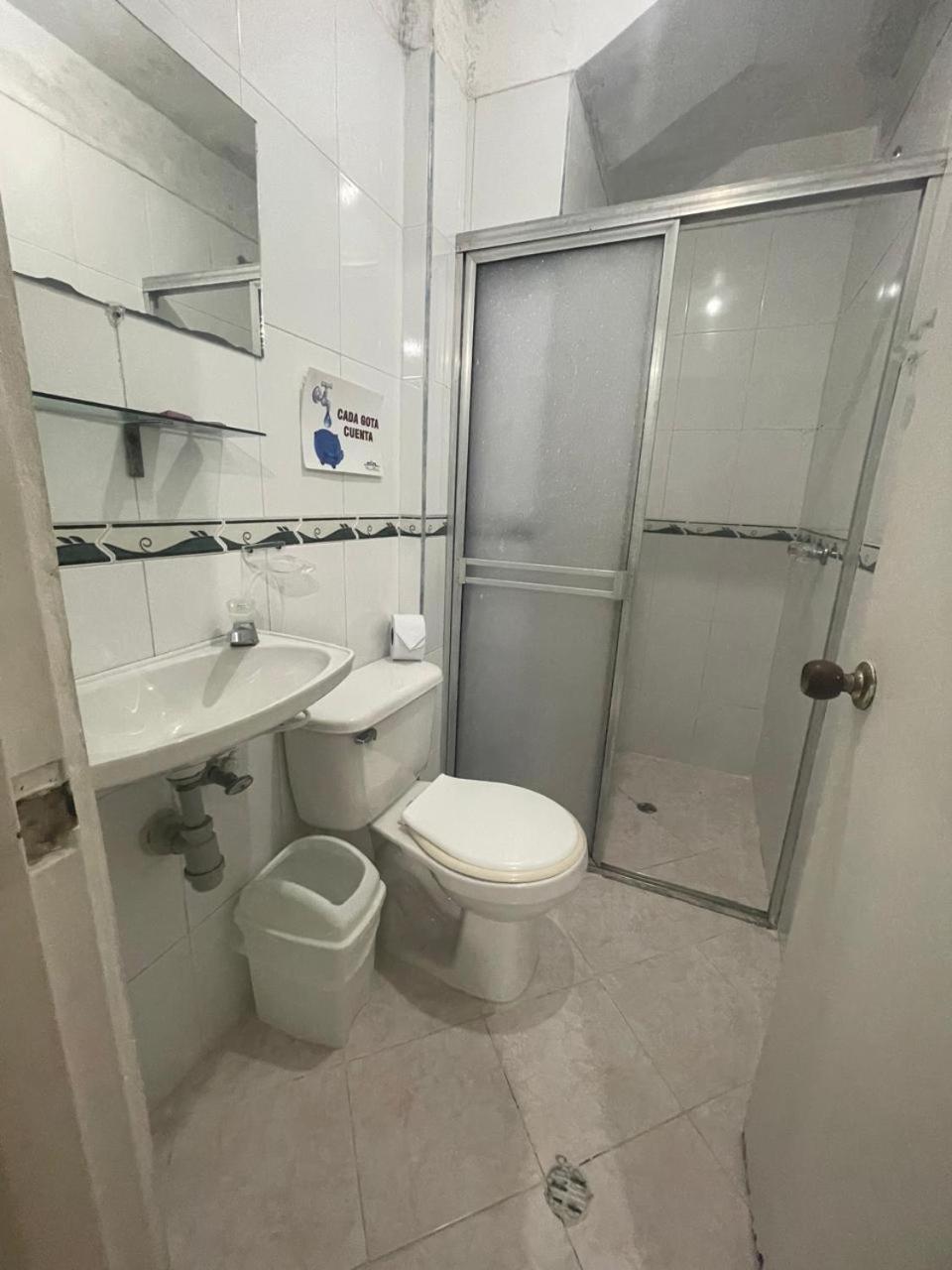 Hotel Villa Real Медельин Экстерьер фото