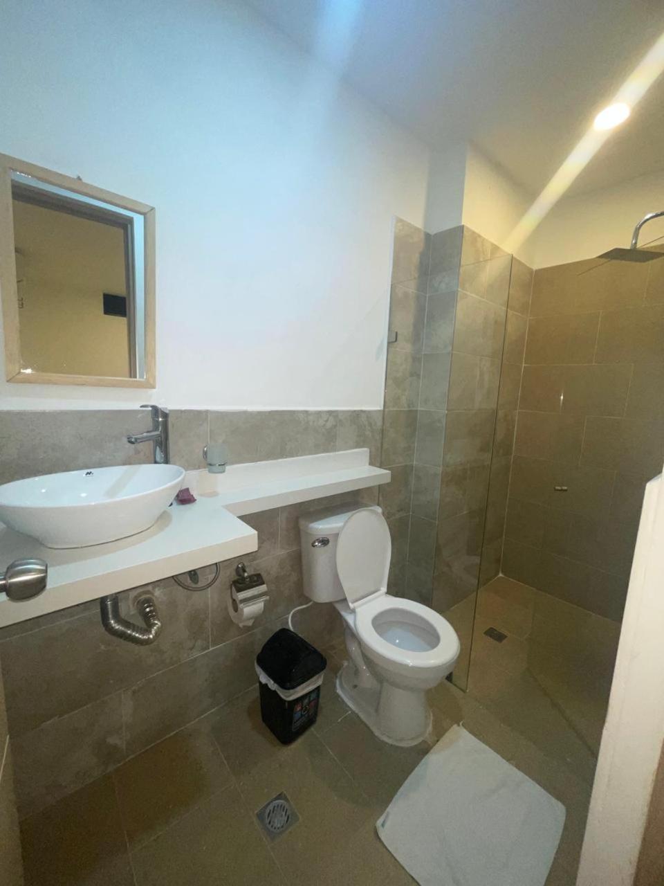 Hotel Villa Real Медельин Экстерьер фото
